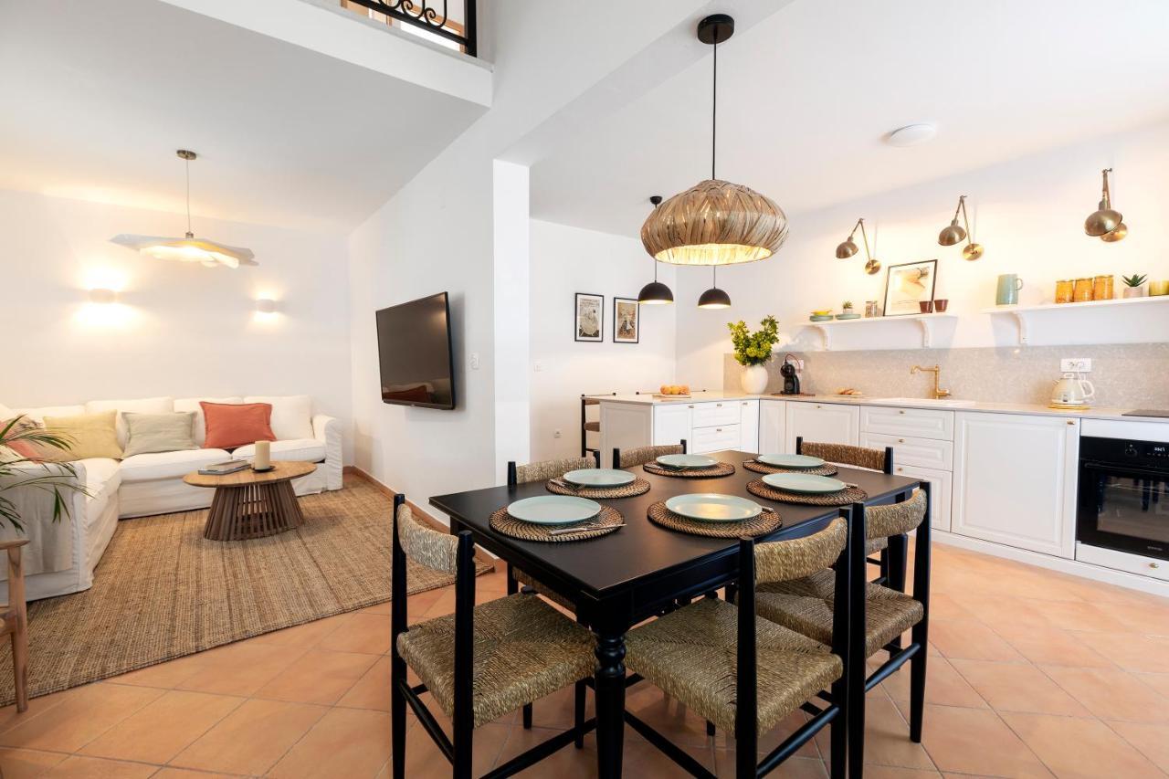 Apartman Luri Sutivan Buitenkant foto