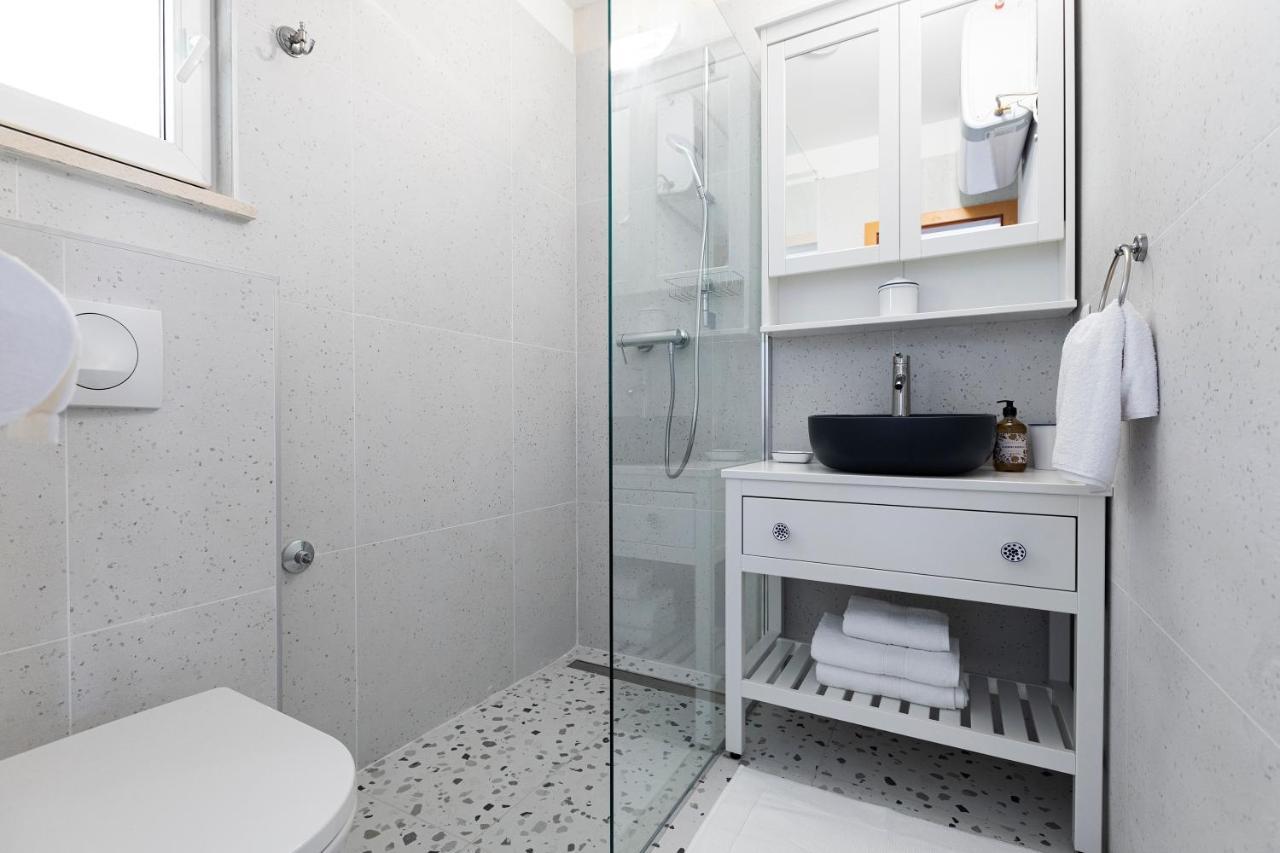 Apartman Luri Sutivan Buitenkant foto