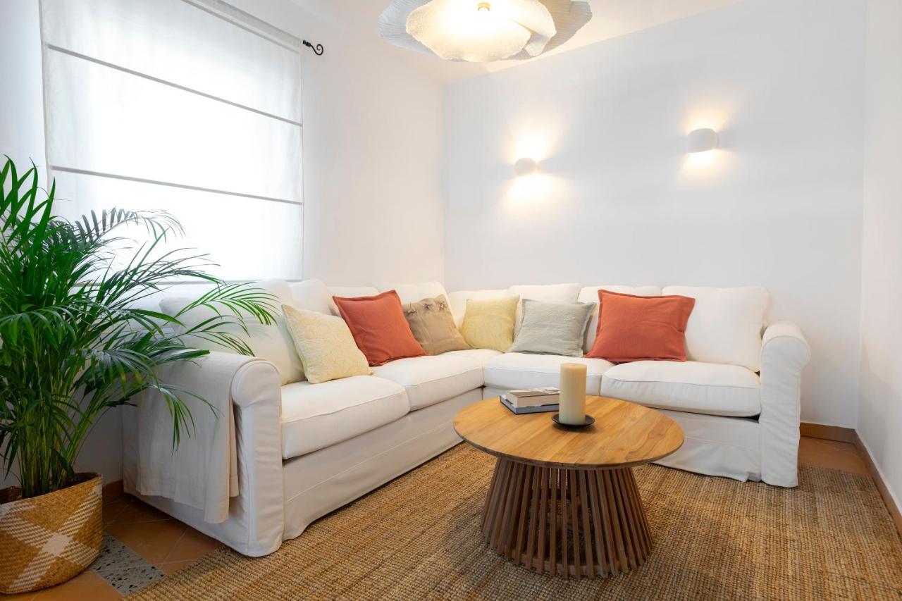 Apartman Luri Sutivan Buitenkant foto