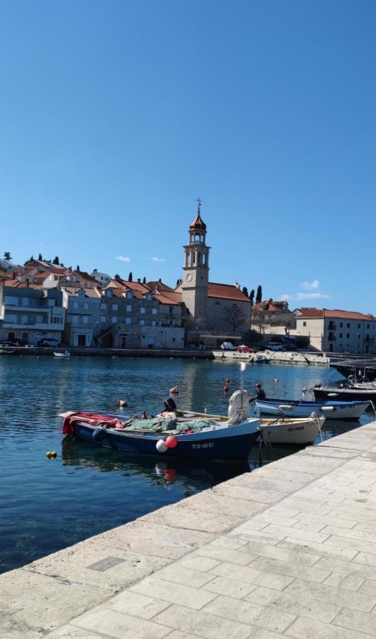 Apartman Luri Sutivan Buitenkant foto